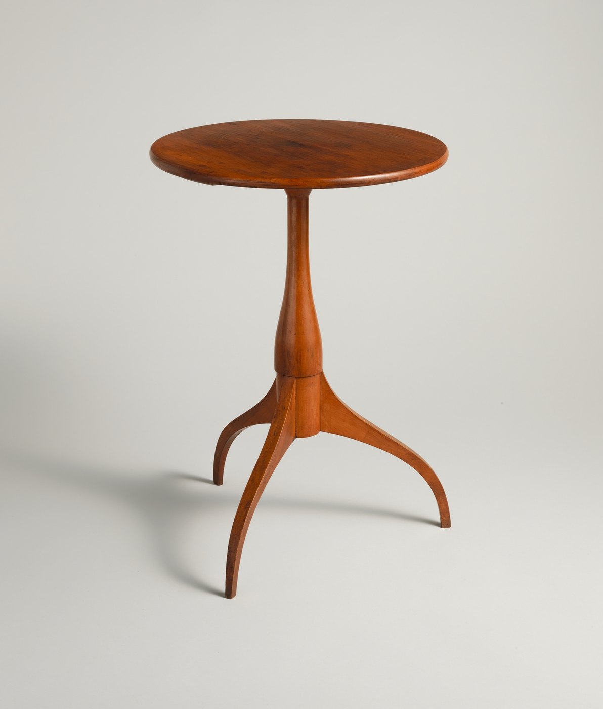 Side table in cherry