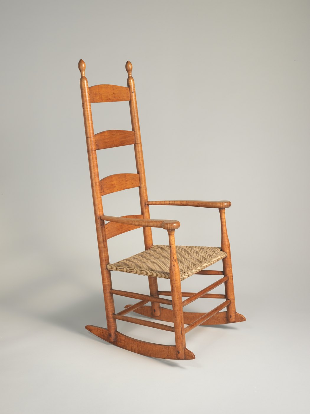 Rocking chair in maple and birch